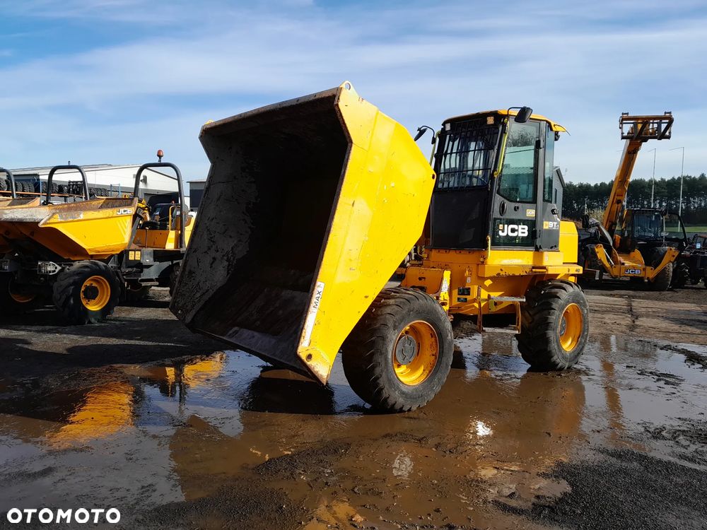 JCB 9 TON - 9