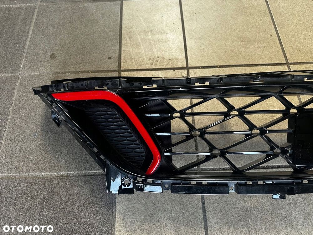 KIA CEED III LIFT GT-LINE KRATKA ŚRODKOWA ZDERZAKA 86561-J7LBO - 7