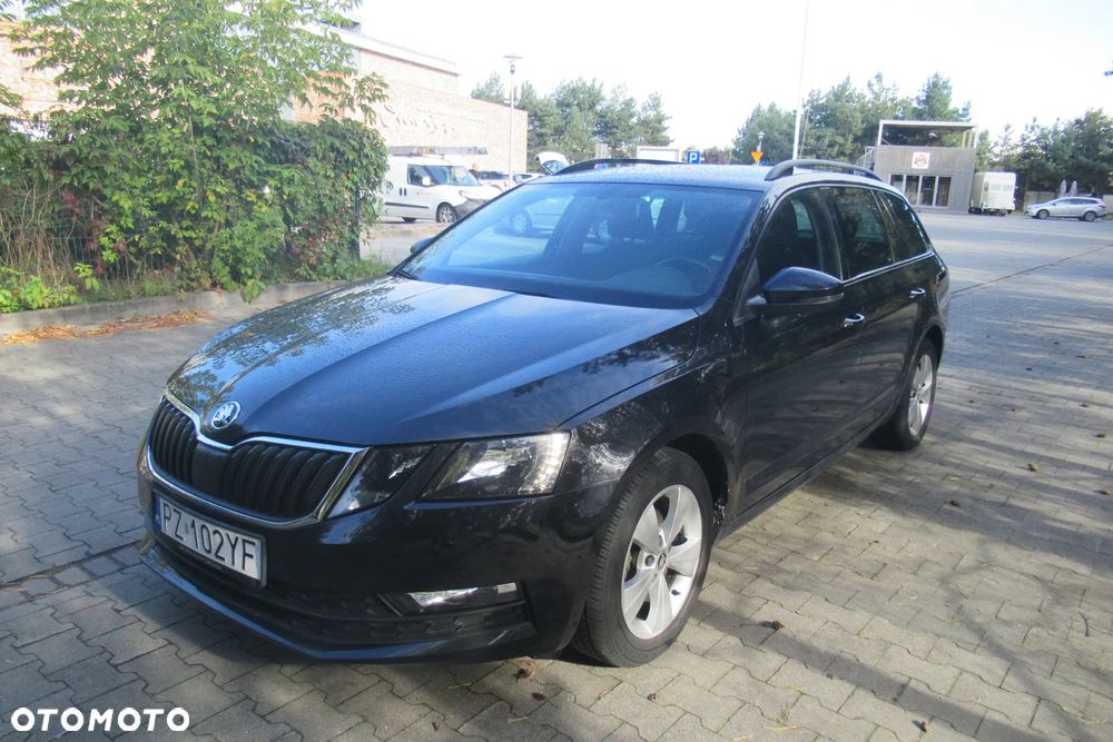 Skoda Octavia 1.6 TDI Ambition - 8