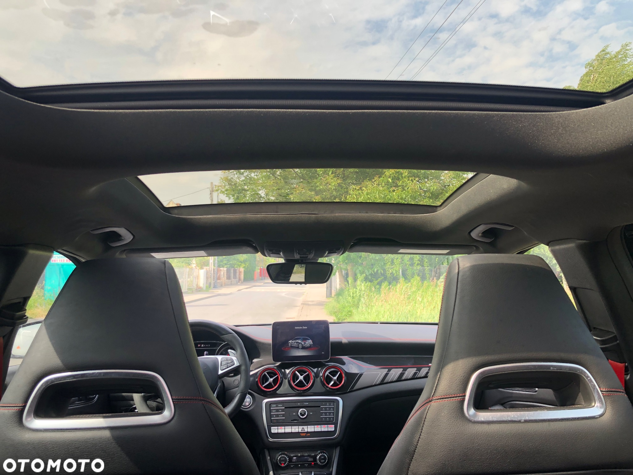 Mercedes-Benz GLA AMG 45 4Matic AMG Speedshift 7G-DCT - 27