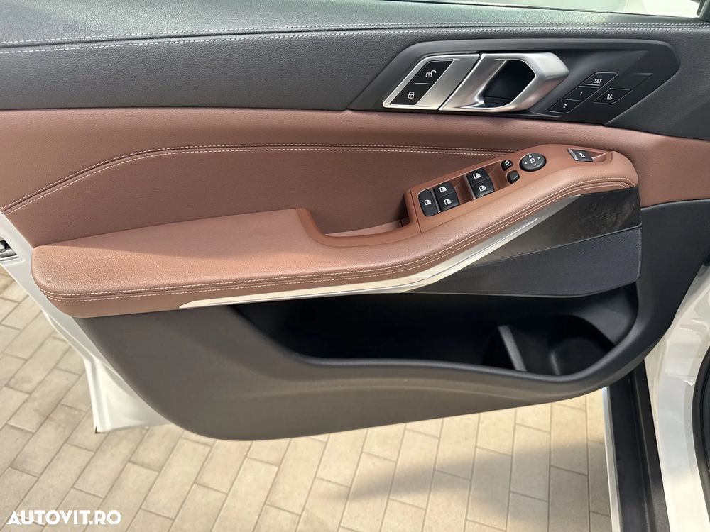 BMW X5 xDrive40i - 15