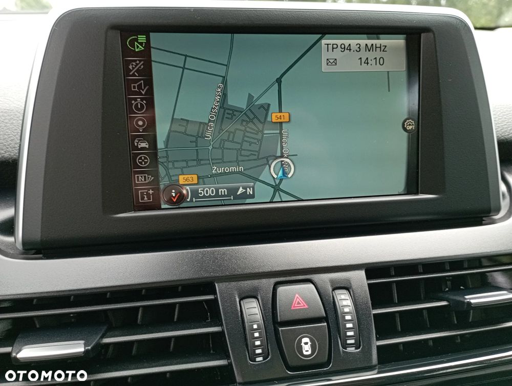 BMW Seria 2 218i - 26
