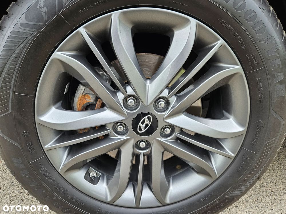 Hyundai ix35 2.0 2WD Automatik Trend - 17
