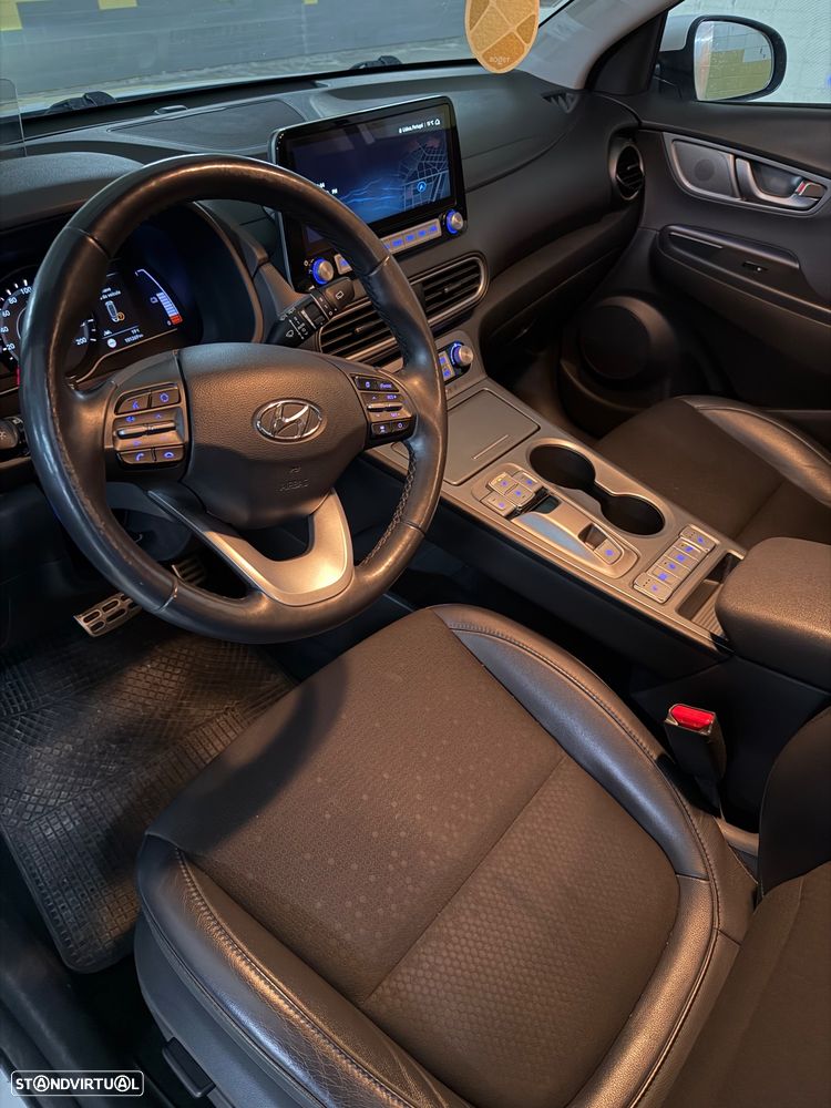 Hyundai Kauai 64 kWh Premium+P.Premium - 18