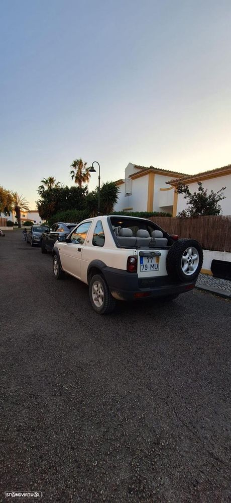 Land Rover Freelander 2.0 di - 1