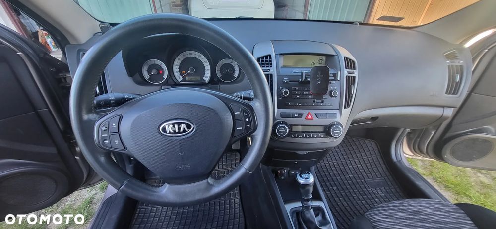 Kia Ceed 1.6 Crdi Comfort - 10