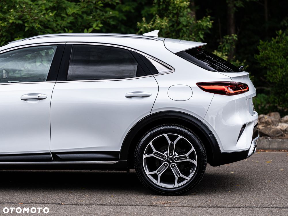 Kia XCeed 1.5 T-GDI Business Line DCT - 9