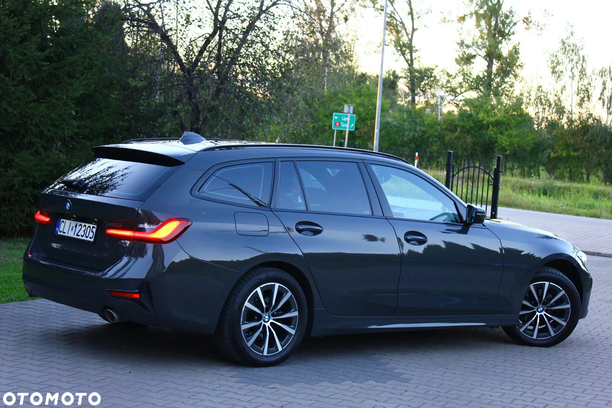 BMW Seria 3 - 11