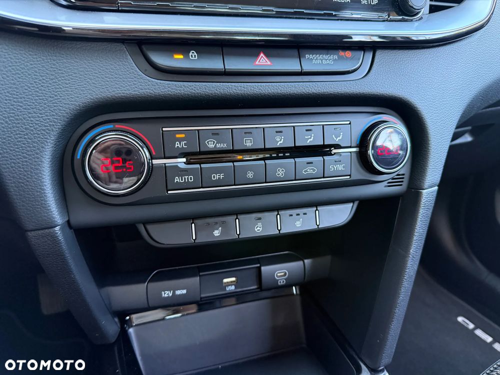 Kia Ceed 1.5 T-GDI L Business Line - 22