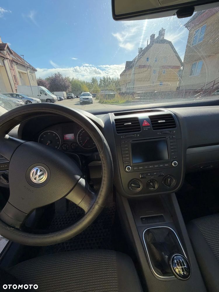 Volkswagen Jetta 2006 photo 2