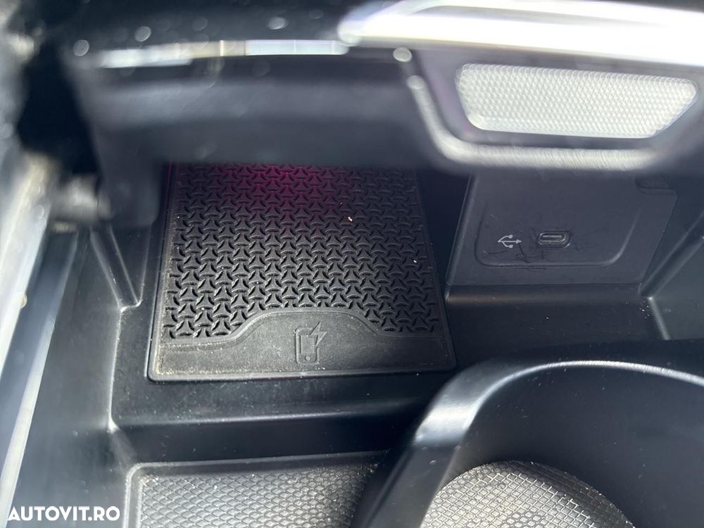 Mercedes-Benz C 300 MHEV 4MATIC - 17