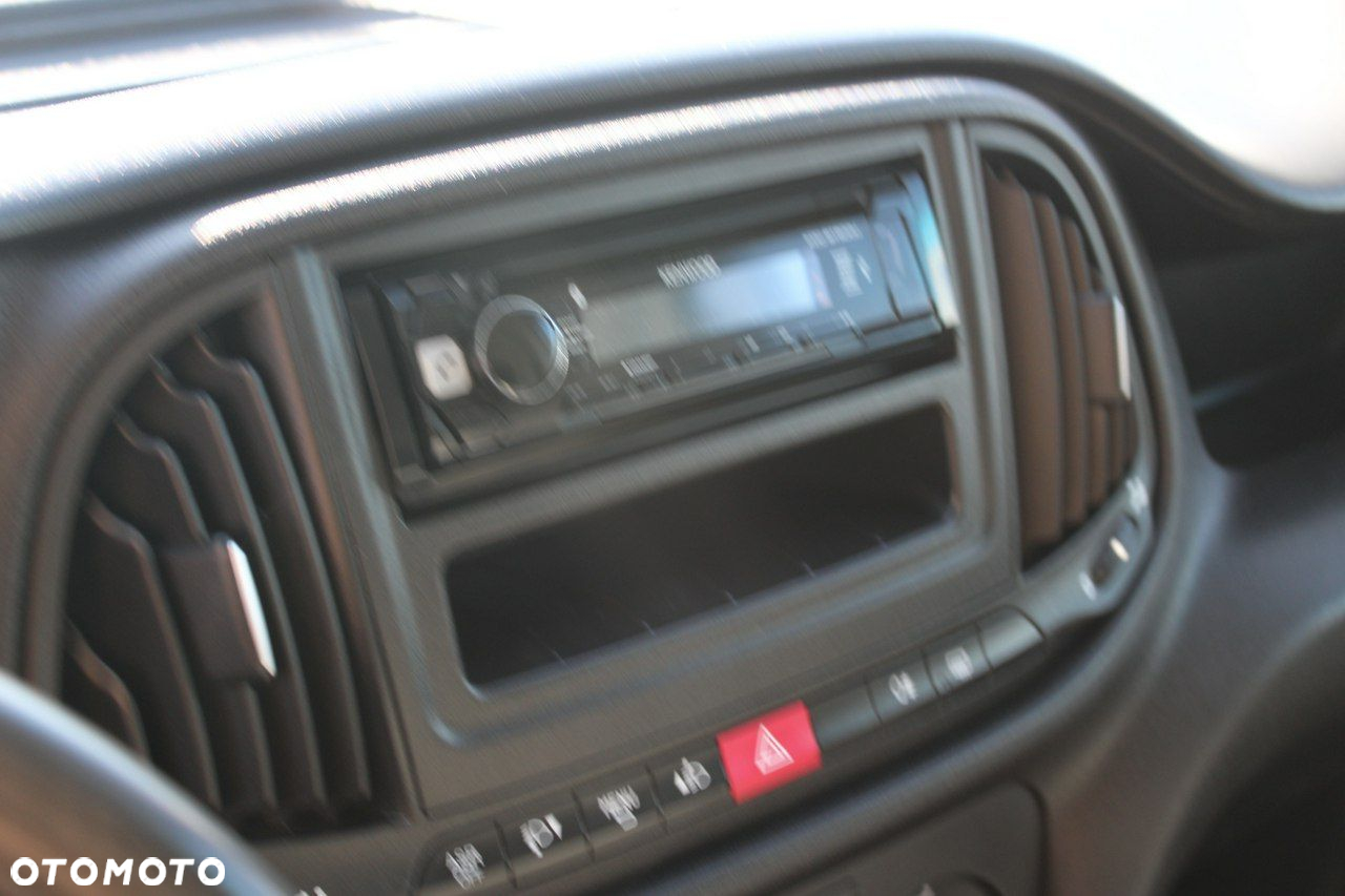 Fiat Doblo - 16