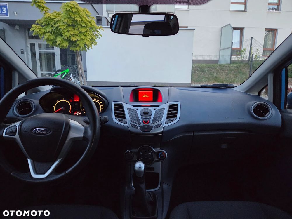 Ford Fiesta 1.4 TDCI Connection - 8