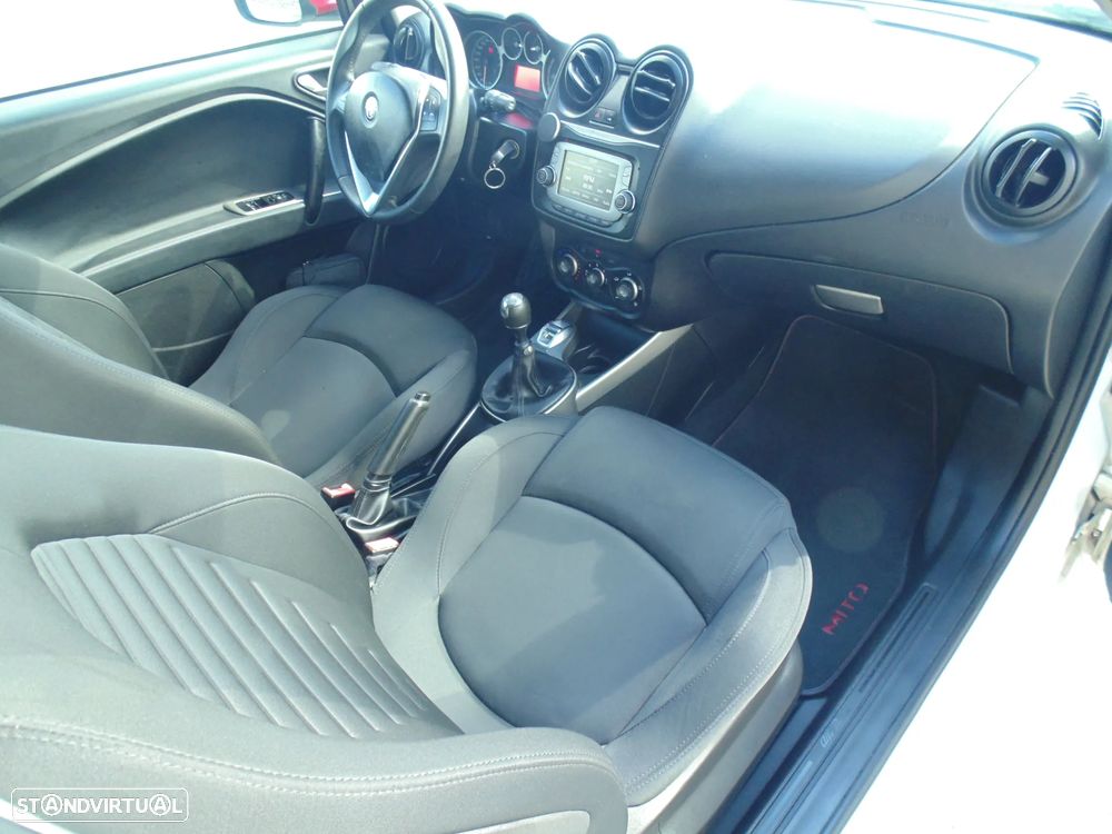 Alfa Romeo MiTo 1.3 JTDM Urban - 19