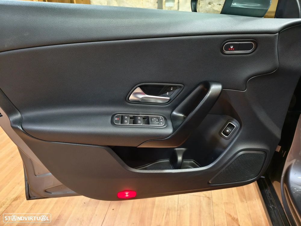 Mercedes-Benz CLA 250 e Shooting Brake Progressive - 56