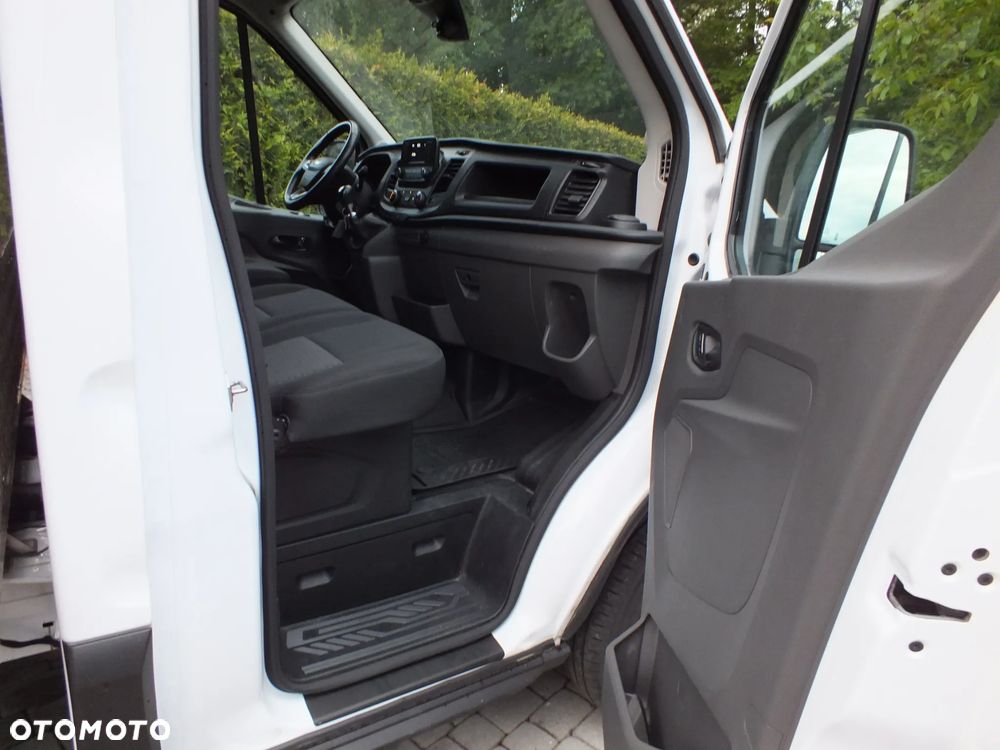 Ford Transit - 17