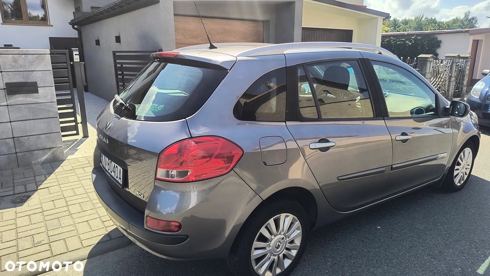 Renault Clio 1.2 16V TCE Alize Euro5 - 2