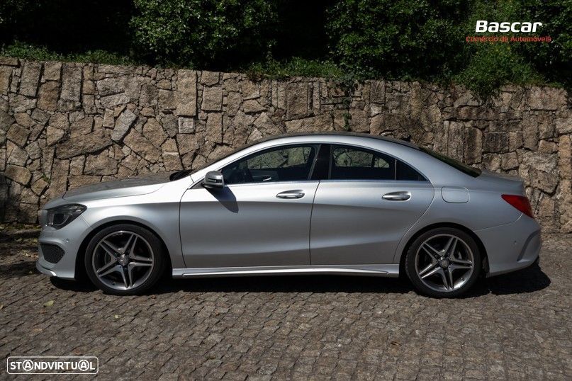 Mercedes-Benz CLA 200 d AMG Line - 12
