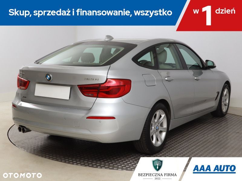 BMW 3GT - 7