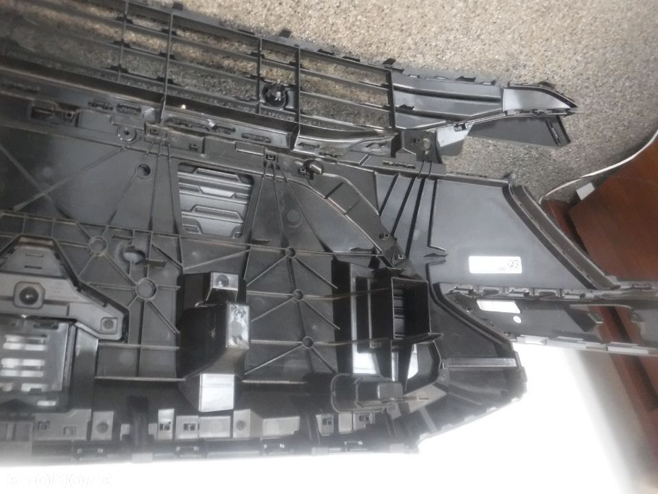 audi q4 etron grill atrapa - 4
