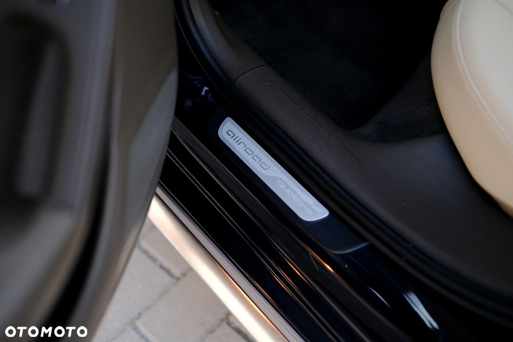 Audi A4 Allroad 2.0 TFSI S tronic - 22