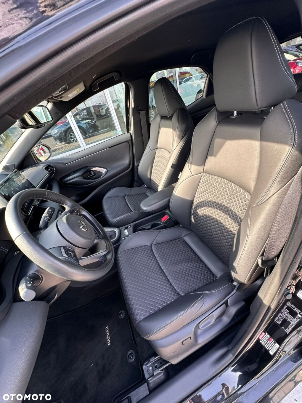 Mazda 2 - 14