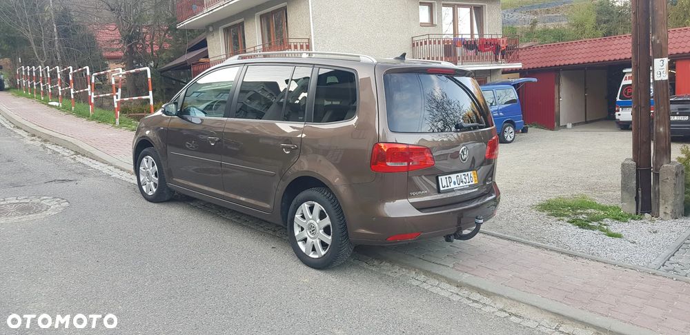 Volkswagen Touran 1.6 TDI DPF BlueMotion Technology DSG Cup - 6
