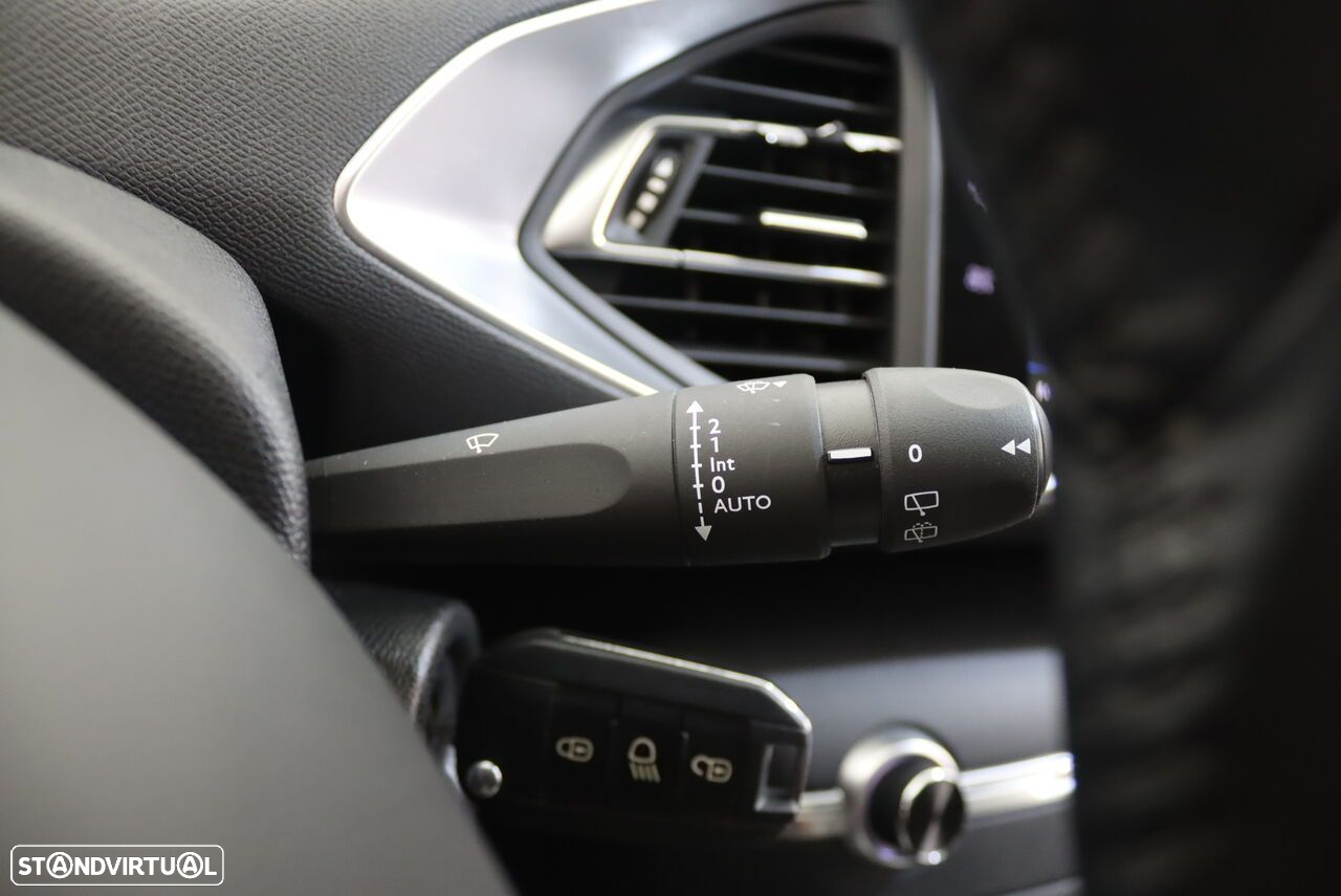 Peugeot 308 1.5 BlueHDi Business Line - 15
