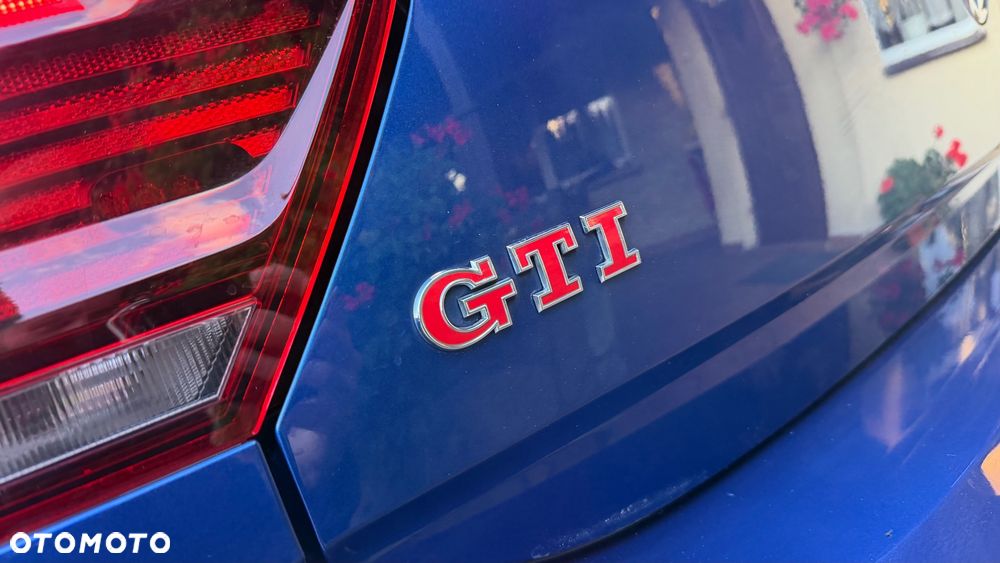 Volkswagen Polo 2.0 TSI GTI DSG - 27