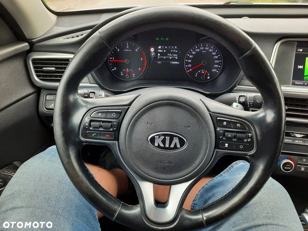 Kia Optima 1.7 CRDI GT Line DCT - 30