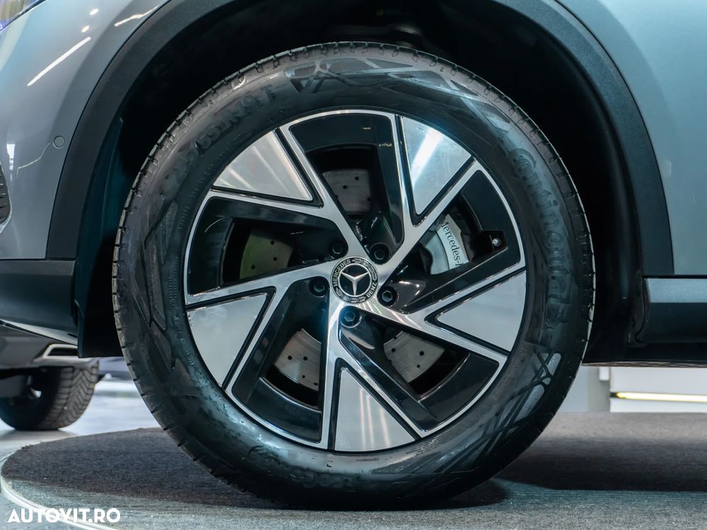 Mercedes-Benz GLC 300 e 4Matic 9G-TRONIC Edition Avantgarde - 14