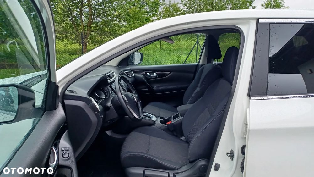 Nissan Qashqai 1.6 360 CVT - 10