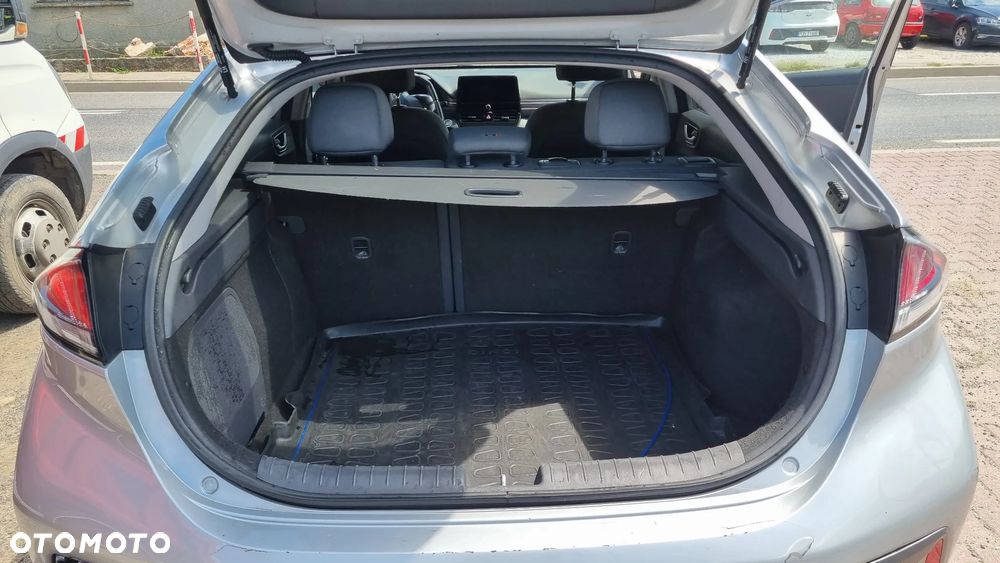 Hyundai IONIQ 1.6 GDI Advantage - 24