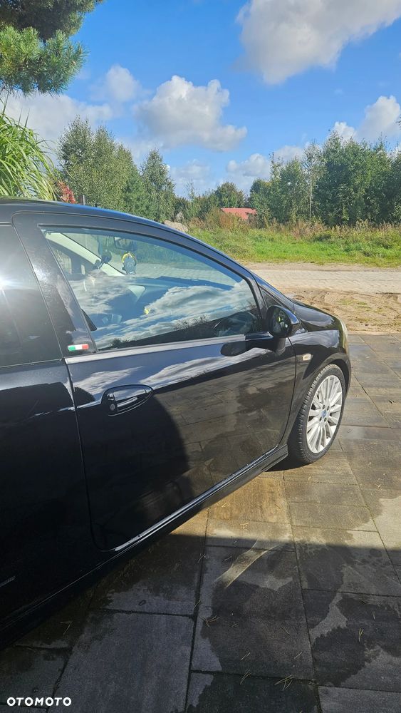 Fiat Grande Punto - 5