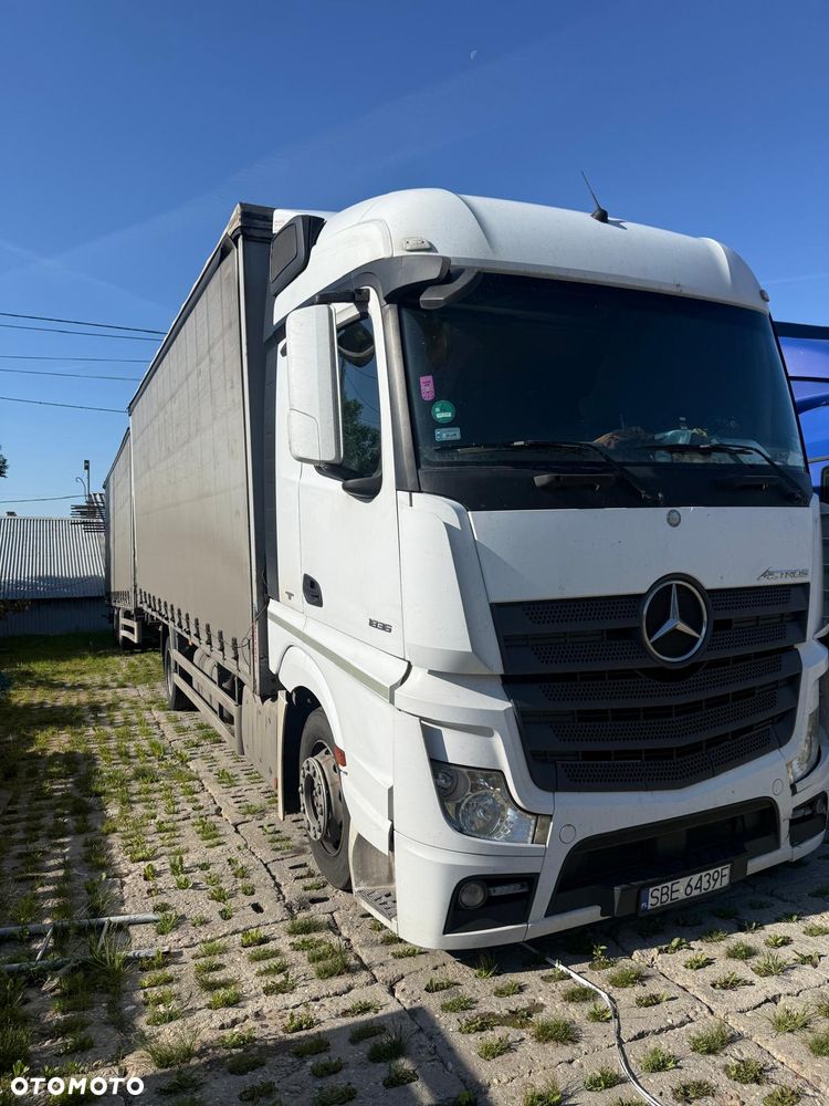 Mercedes-Benz ACTROS - 1