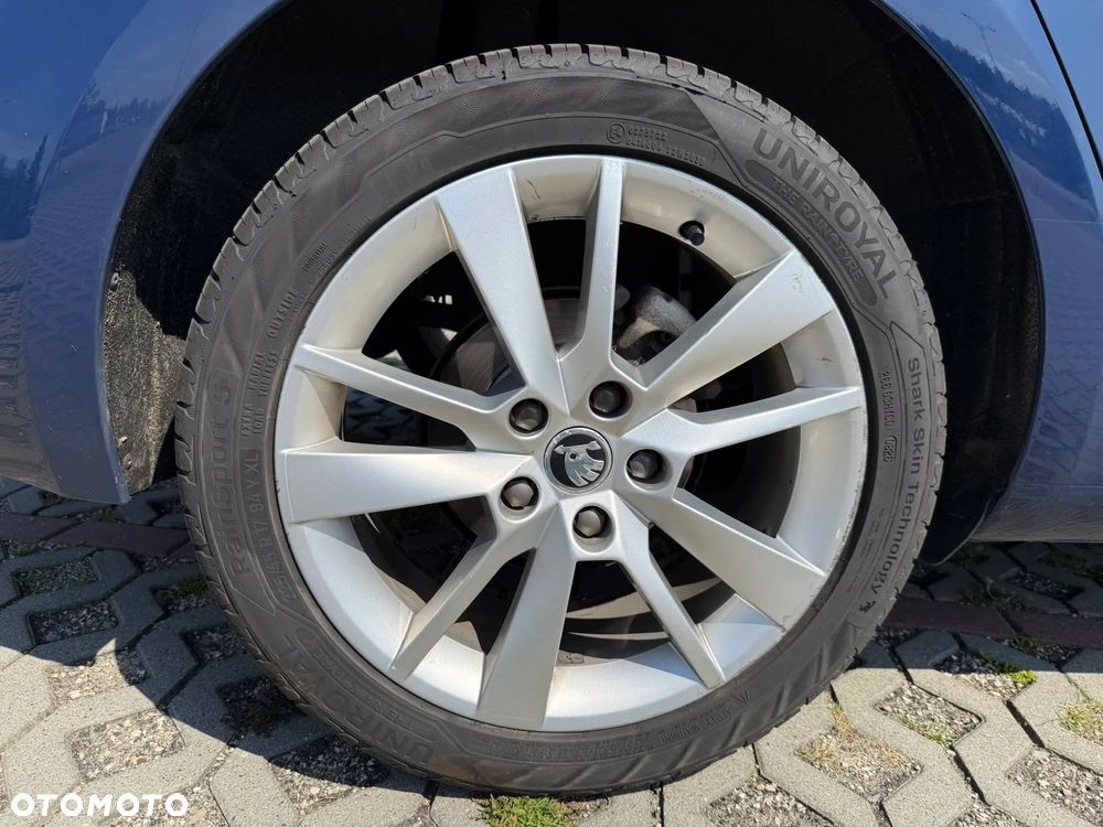 Skoda Octavia 1.6 TDI SCR Ambition DSG - 19