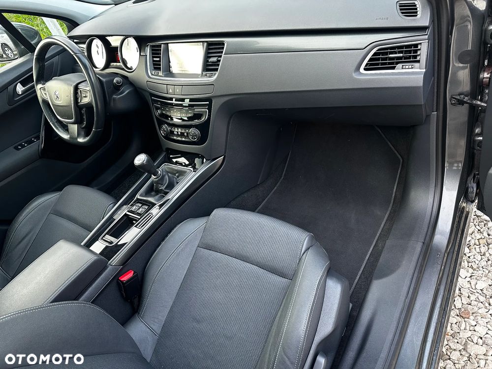 Peugeot 508 1.6 e-THP Allure S&S - 12