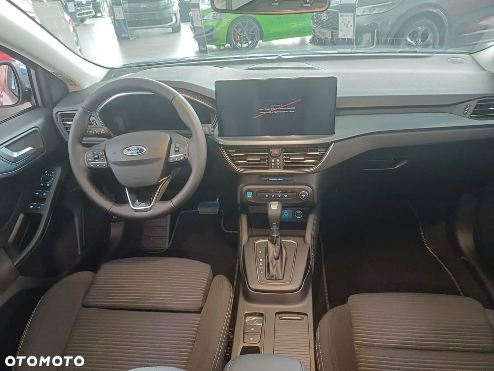 Ford Focus SW 1.0 EcoBoost Hybrid ACTIVE X - 11