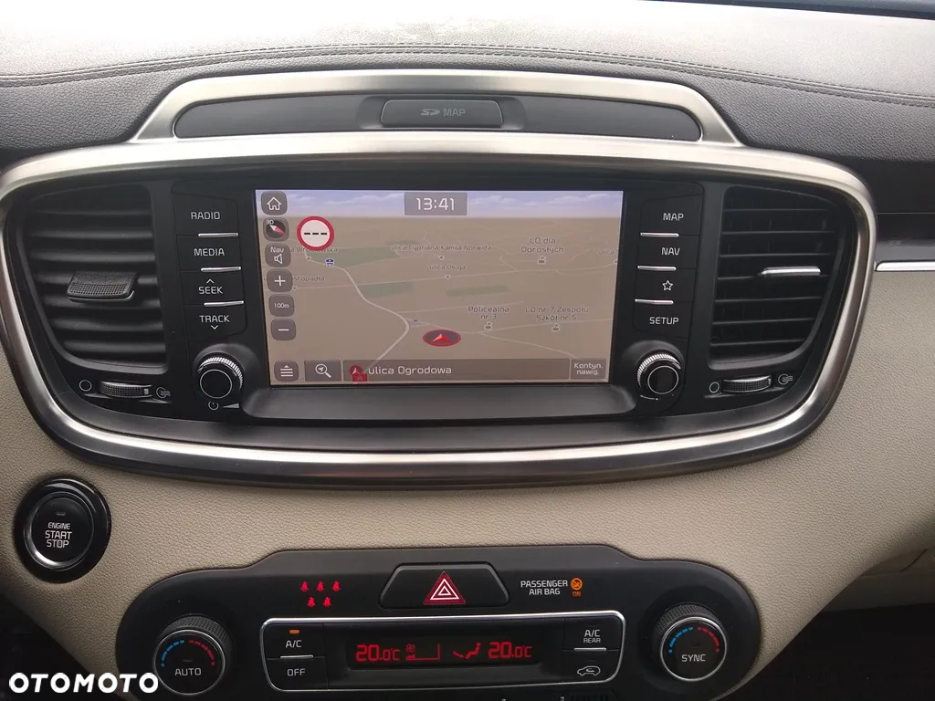 Kia Sorento 2.0 CRDI L - 23