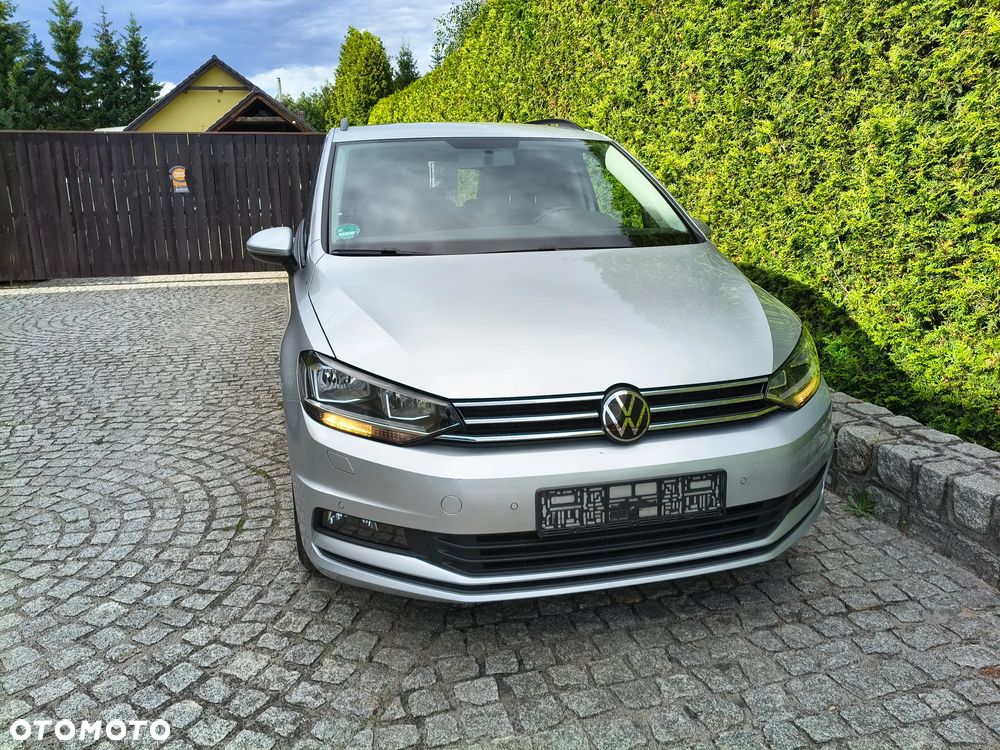 Volkswagen Touran - 2