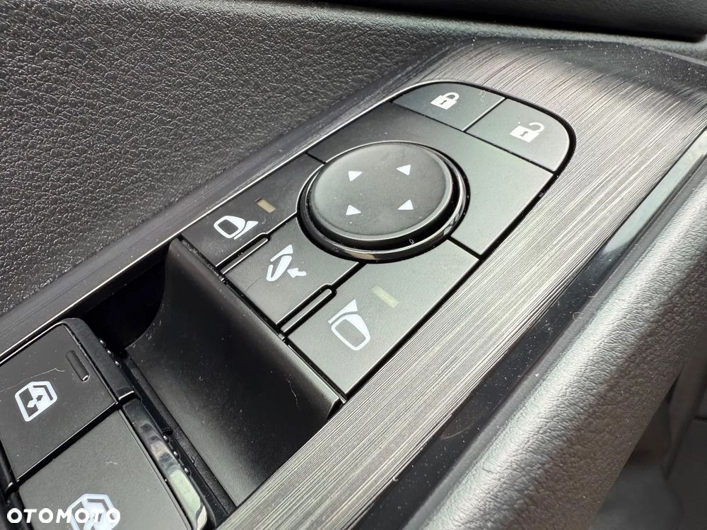 Nissan Qashqai 1.3 DIG-T MHEV Tekna - 37