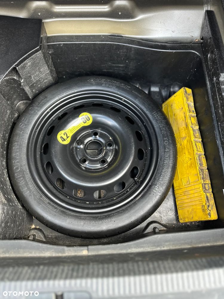 Volkswagen Passat - 6