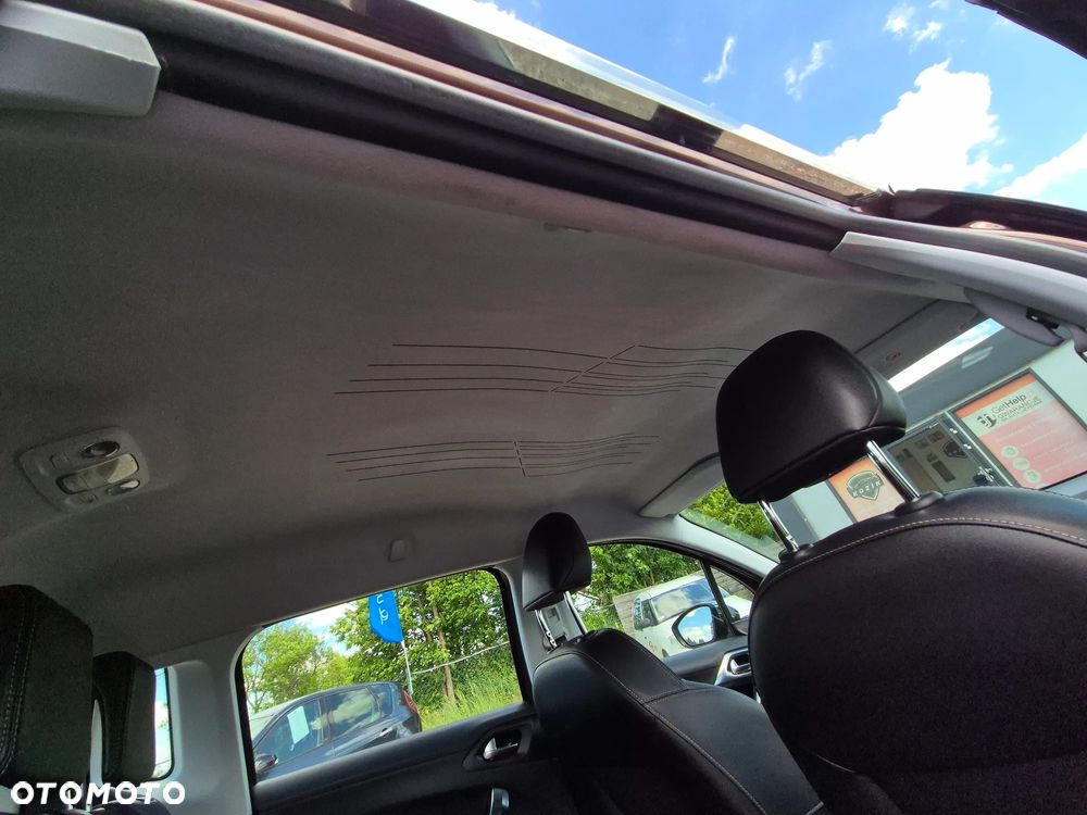 Peugeot 2008 e-HDi FAP 115 STOP & START Business-Line - 28