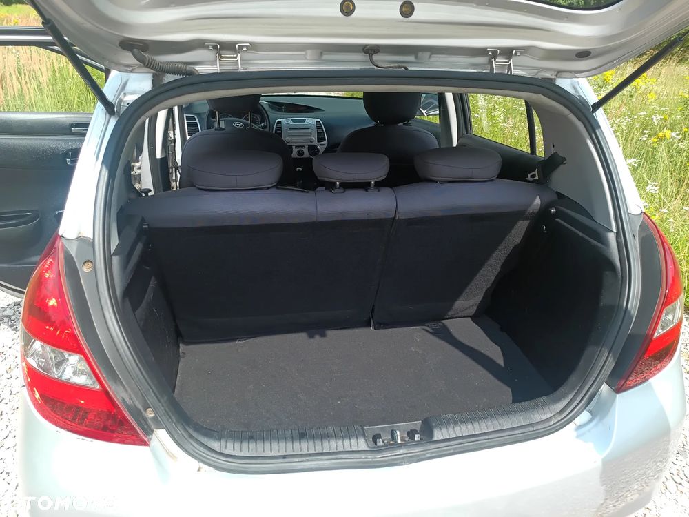 Hyundai i20 1.2 Classic - 10