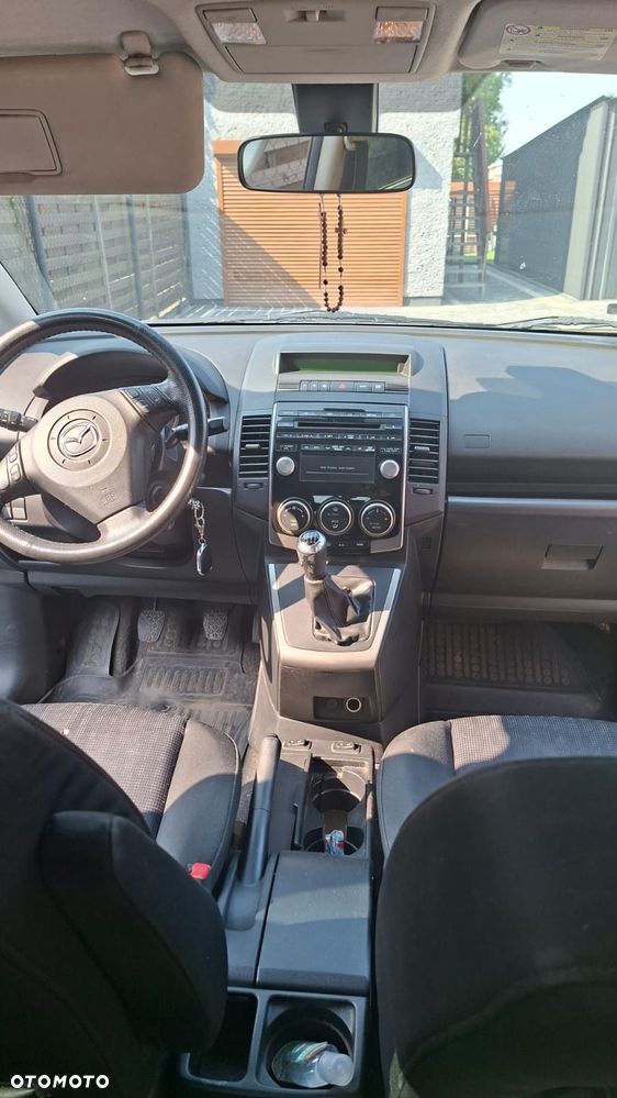 Mazda 5 - 4