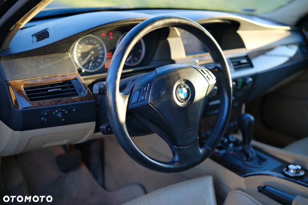 BMW Seria 5 - 8