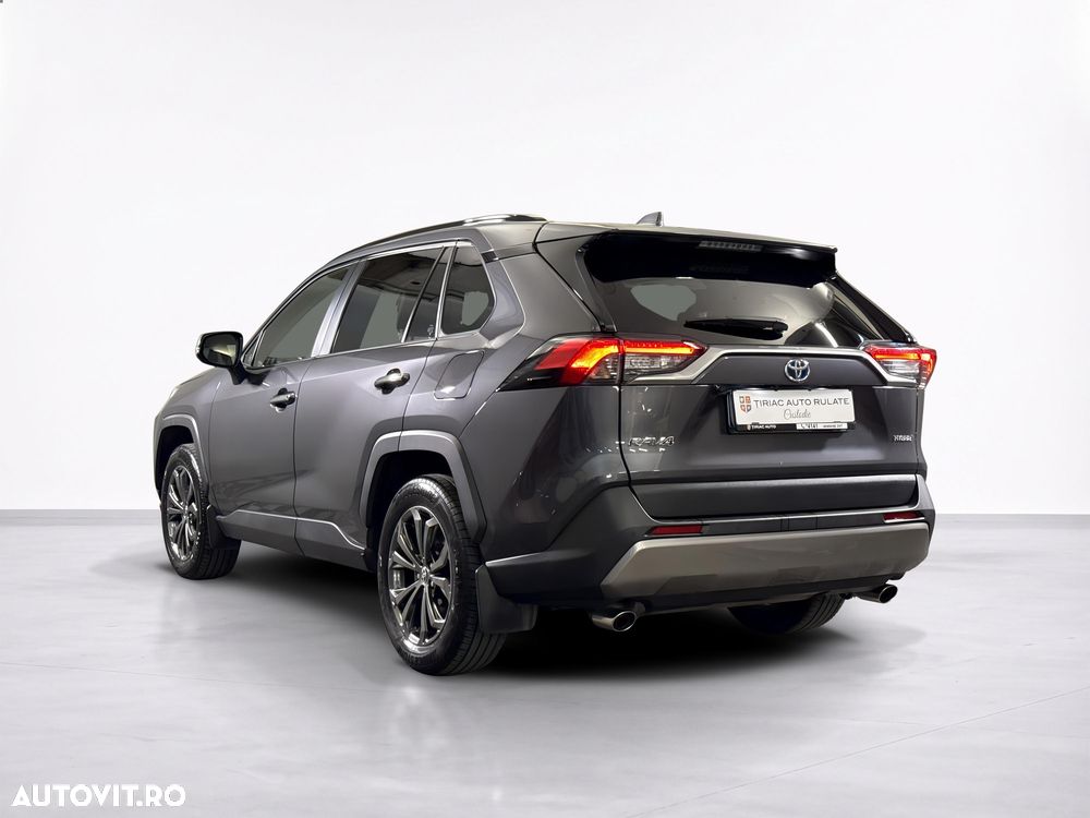 Toyota Rav4 2023 photo 3