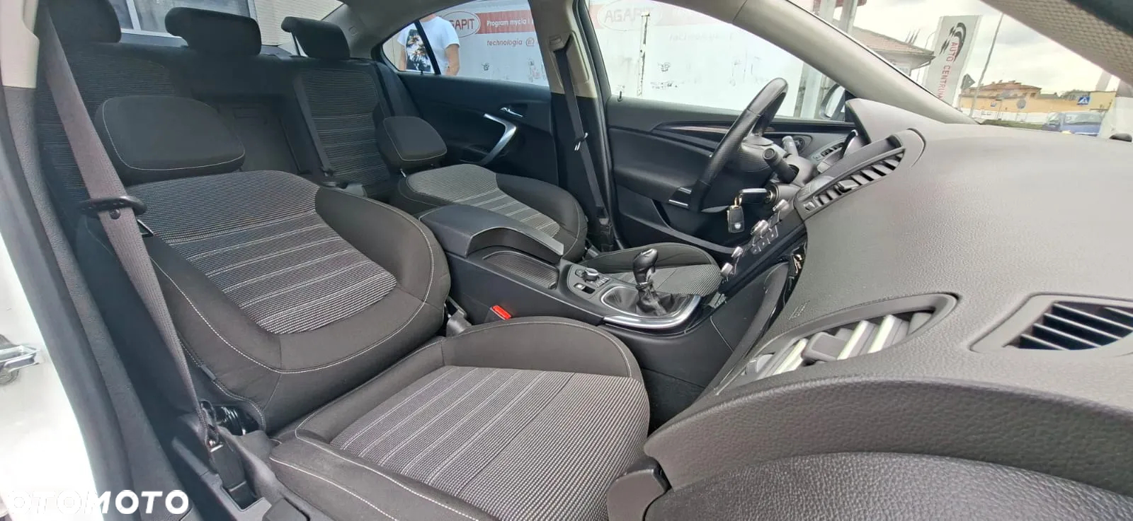Opel Insignia 1.4 T Cosmo S&S - 16