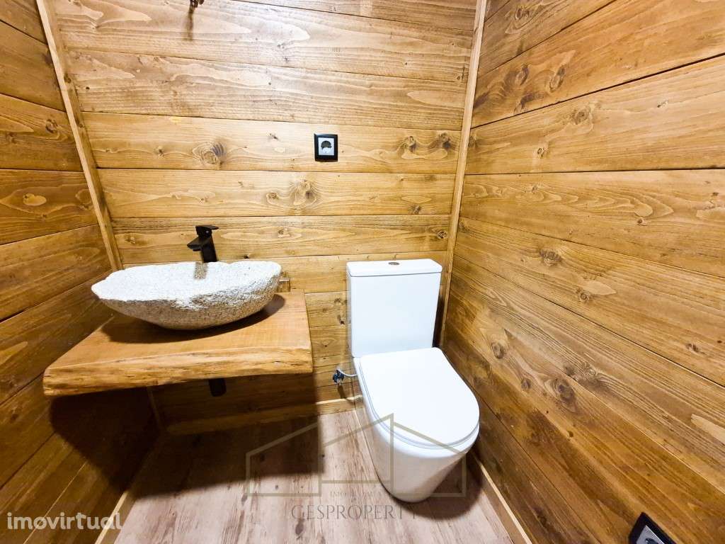 Prédio com 3 Frações na Covilhã - Grande imagem: 5/24