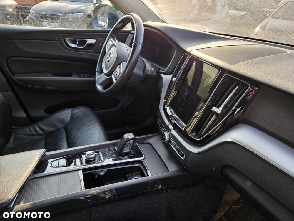 Volvo XC 60 T6 AWD Recharge Geartronic Inscription Expression - 14